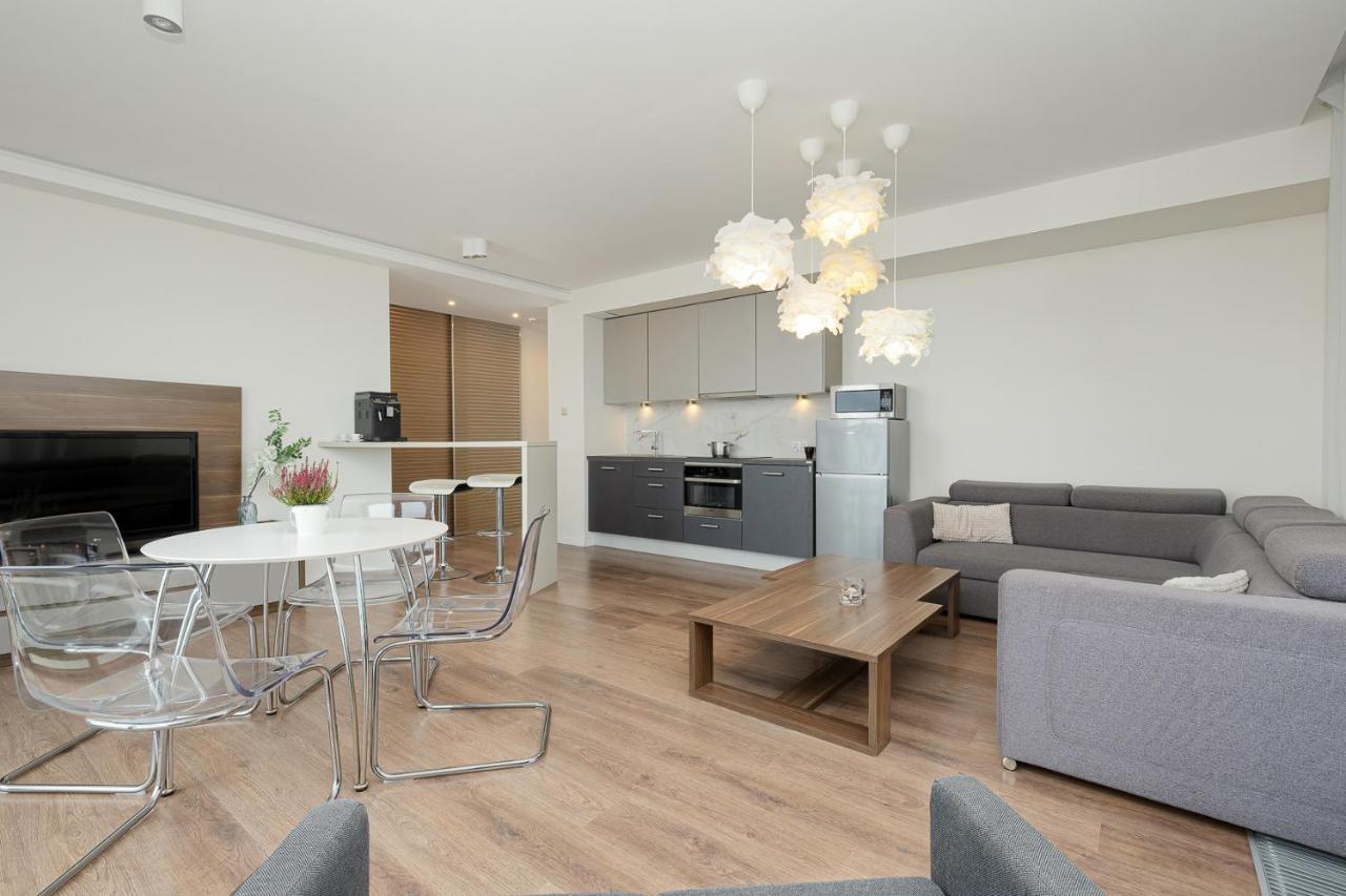 Apartament Nad Morzem Slonce I Plaza Dziwnowek Exterior photo